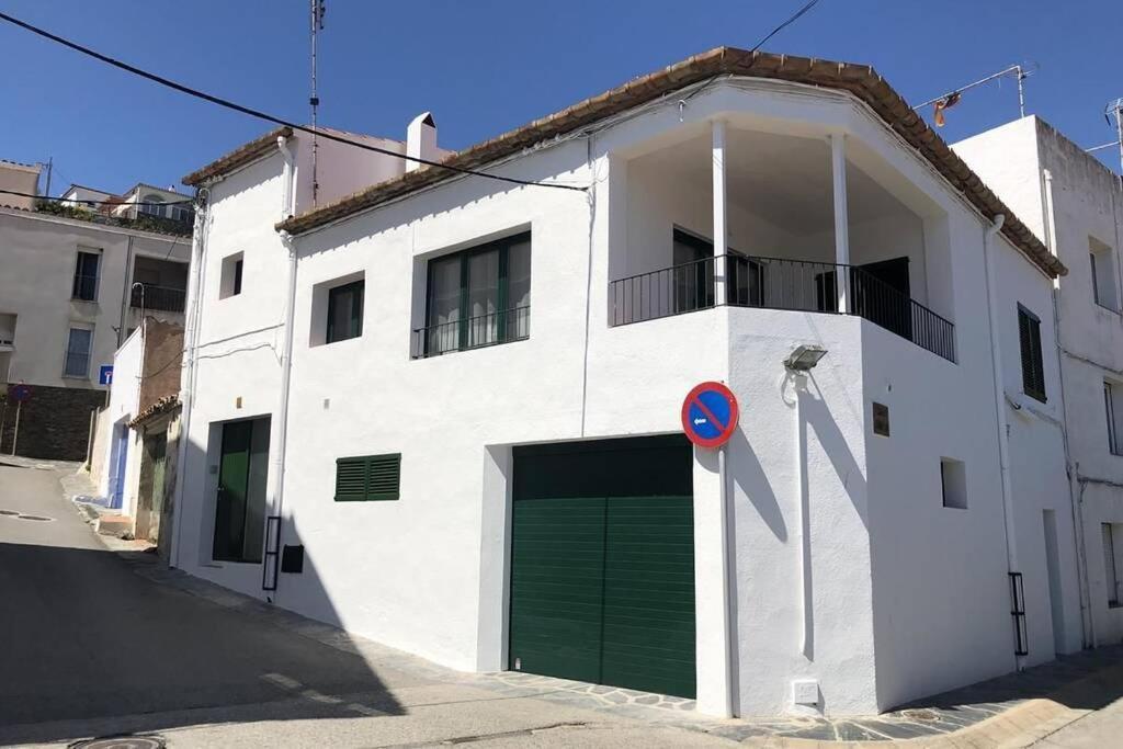 Trilla - Casa Reformada Con Garaje Y Terraza Villa Cadaques Exterior photo
