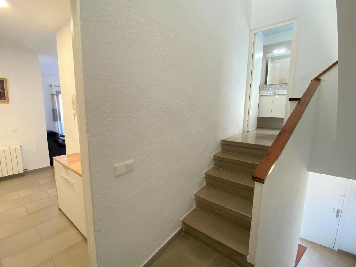 Trilla - Casa Reformada Con Garaje Y Terraza Villa Cadaques Exterior photo
